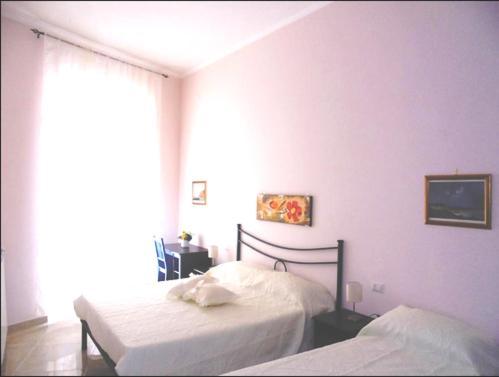 Domusrealstella Neapel