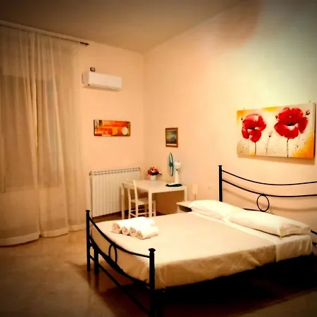 Domusrealstella Bed and Breakfast Napels Buitenkant foto